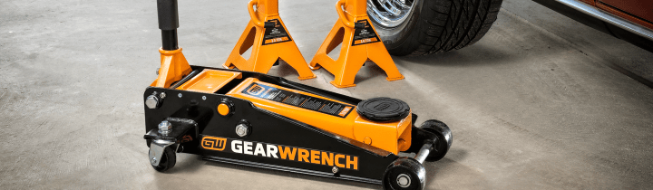 GEARWRENCH floor jack & jack stands in a garage environment